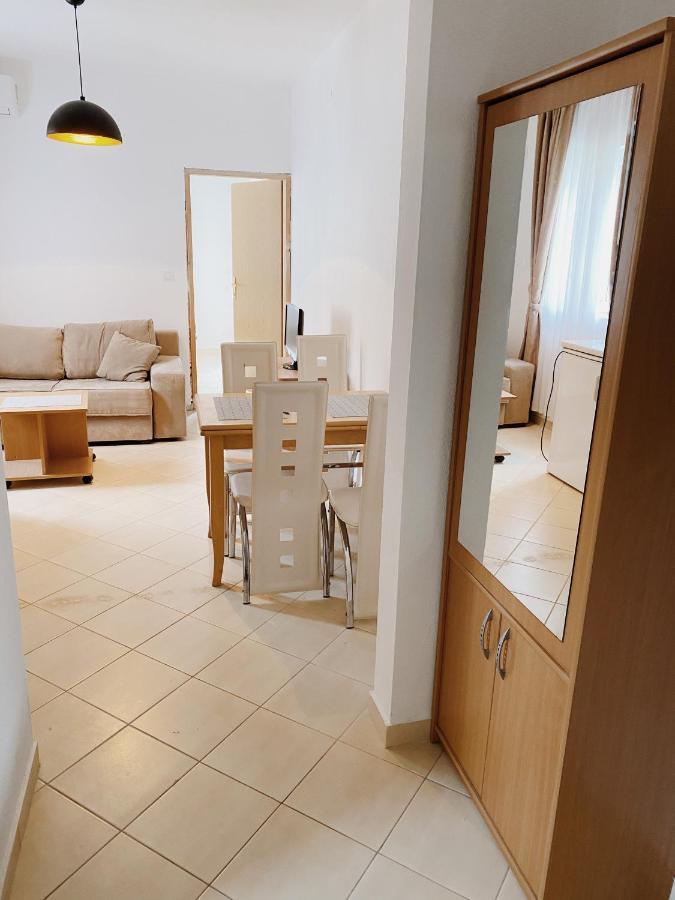 Apartments Sneki Baošići 外观 照片