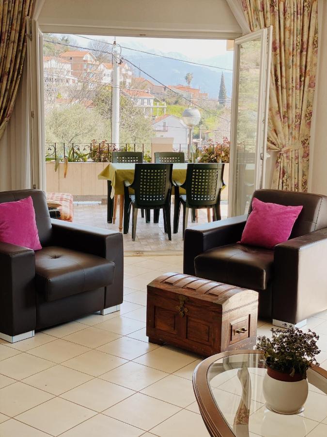 Apartments Sneki Baošići 外观 照片
