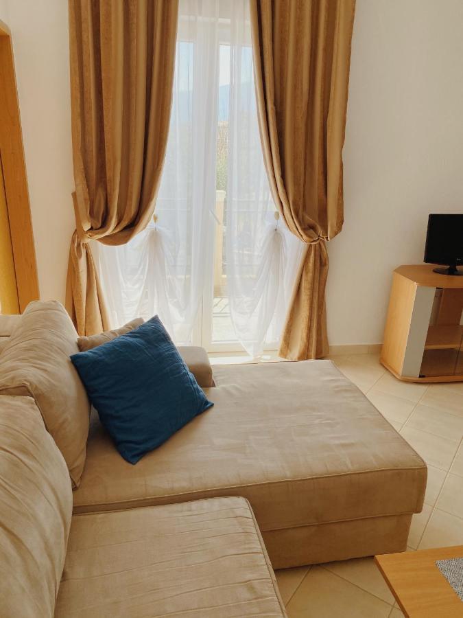 Apartments Sneki Baošići 外观 照片